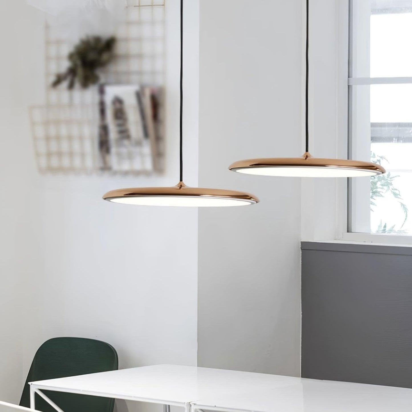 Suspension Élégance en Lumière