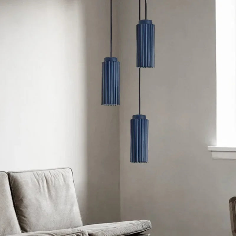 Suspension LED haut de gamme pour un intérieur minimaliste