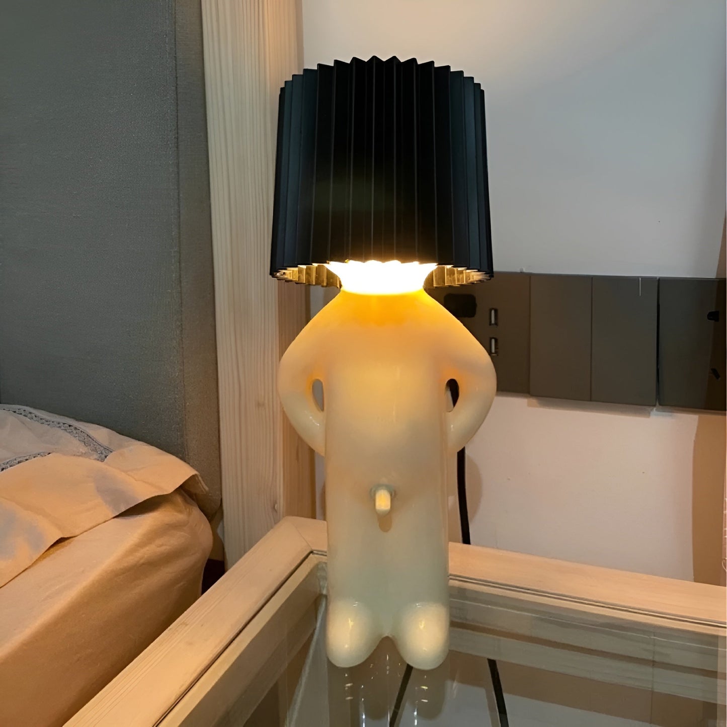 Lampe de Table LED "Shy Boy"