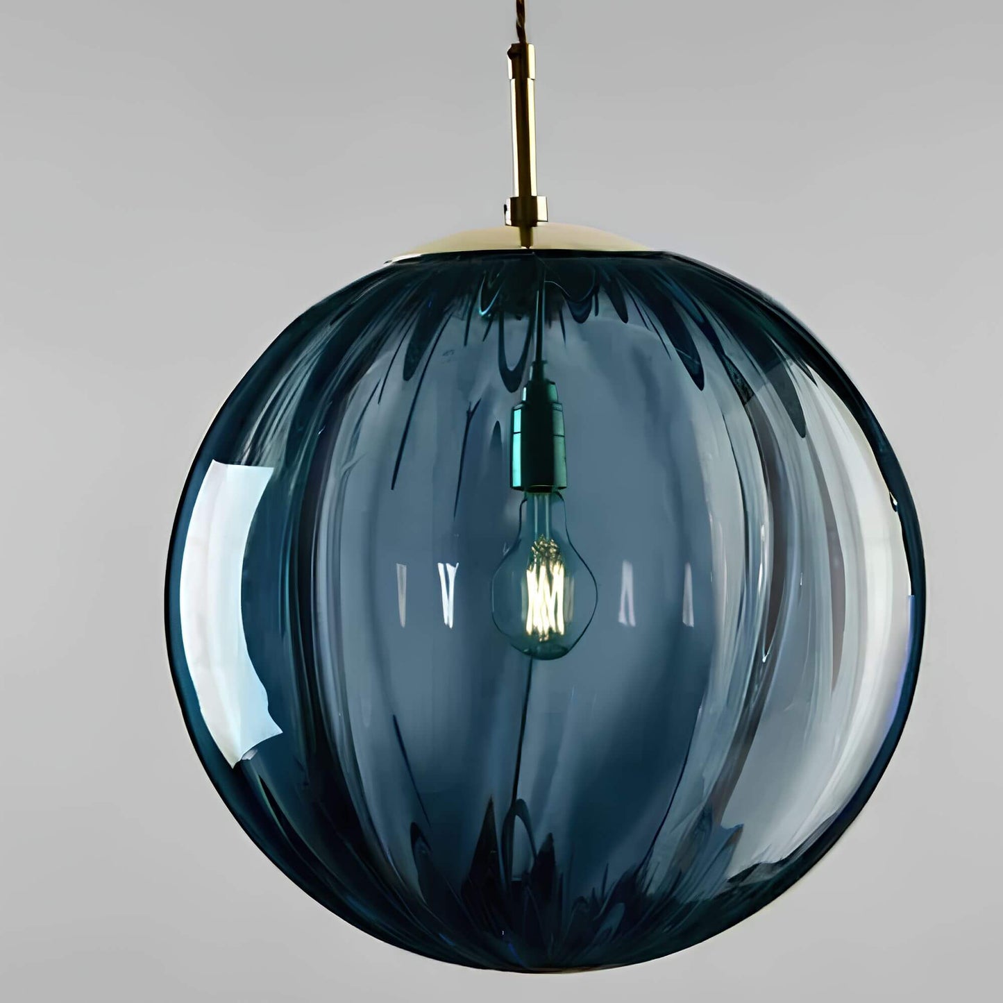 Suspension LED écoénergétique pour une ambiance intemporelle