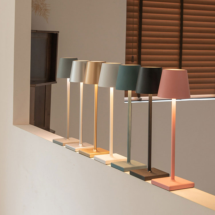 Lampe Sans Fil Élégante – Design Élancé & Solution d'Éclairage Moderne pour la Maison