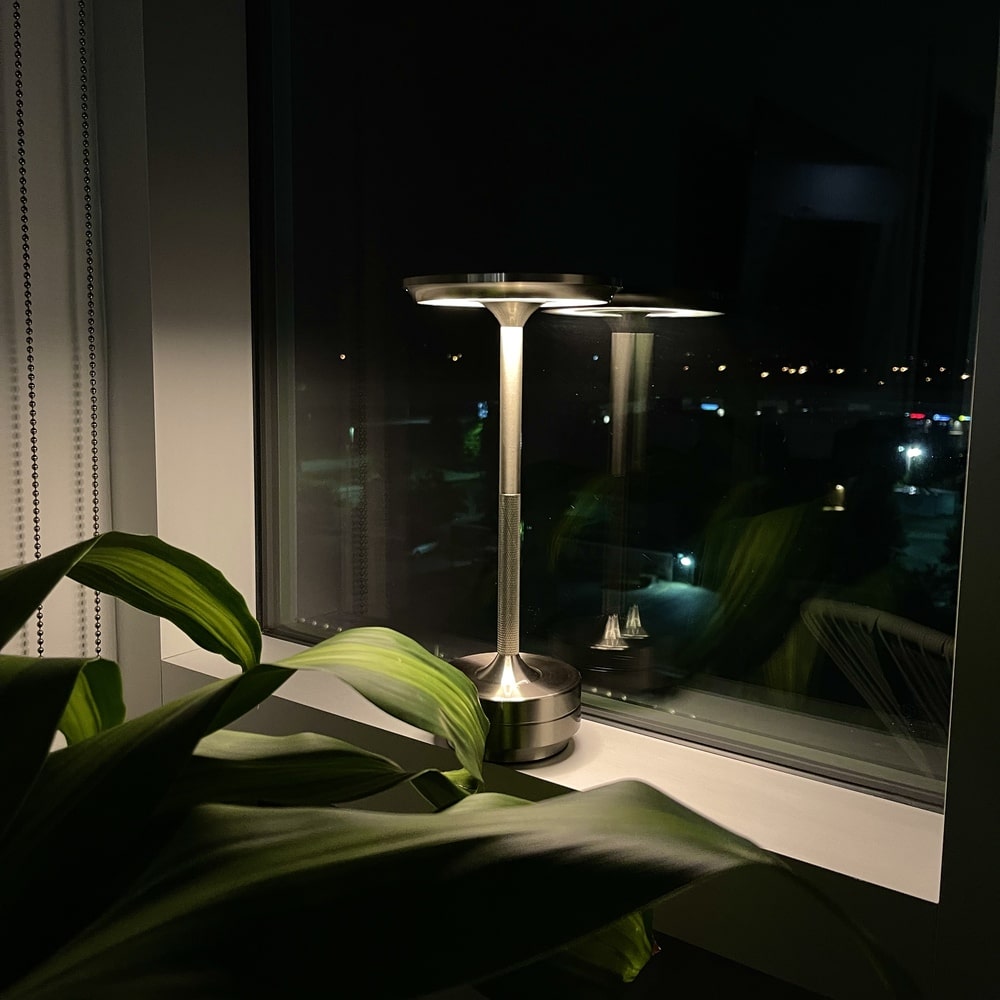 Lampe de table sans fil